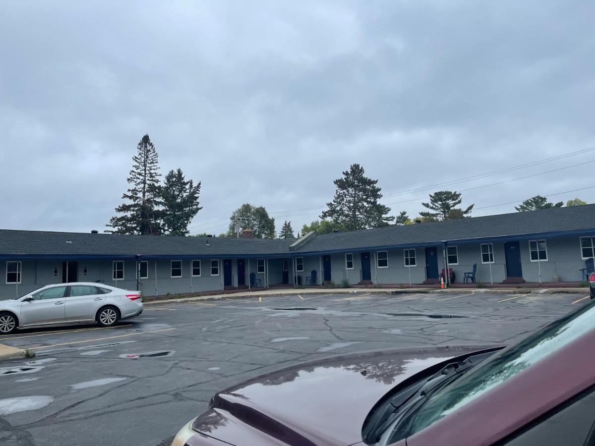 Itascan Motel Grand Rapids Exterior photo